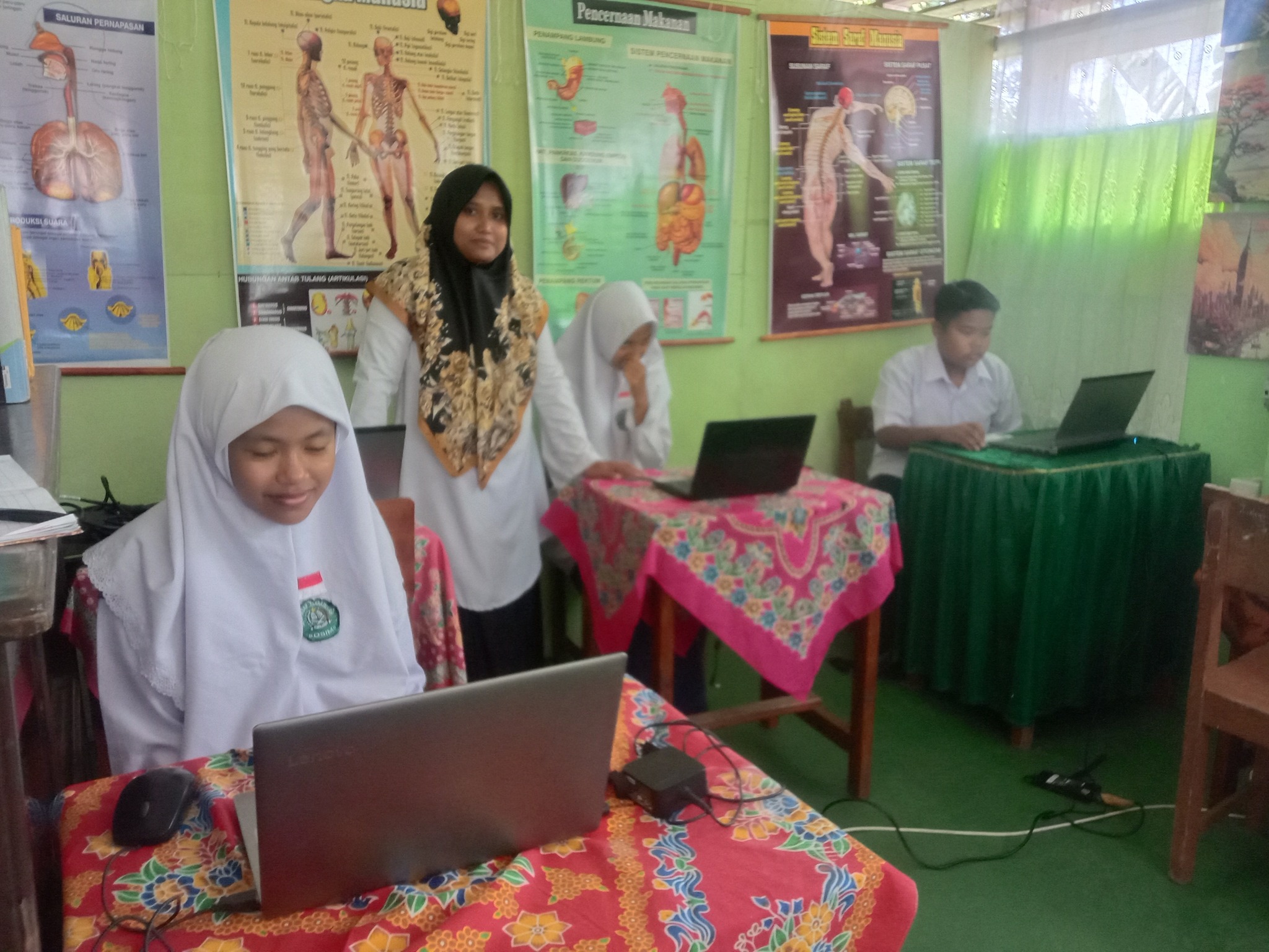 Gladi ANBK Siswa/I MTsS Rambatan (2-3 September 2024)