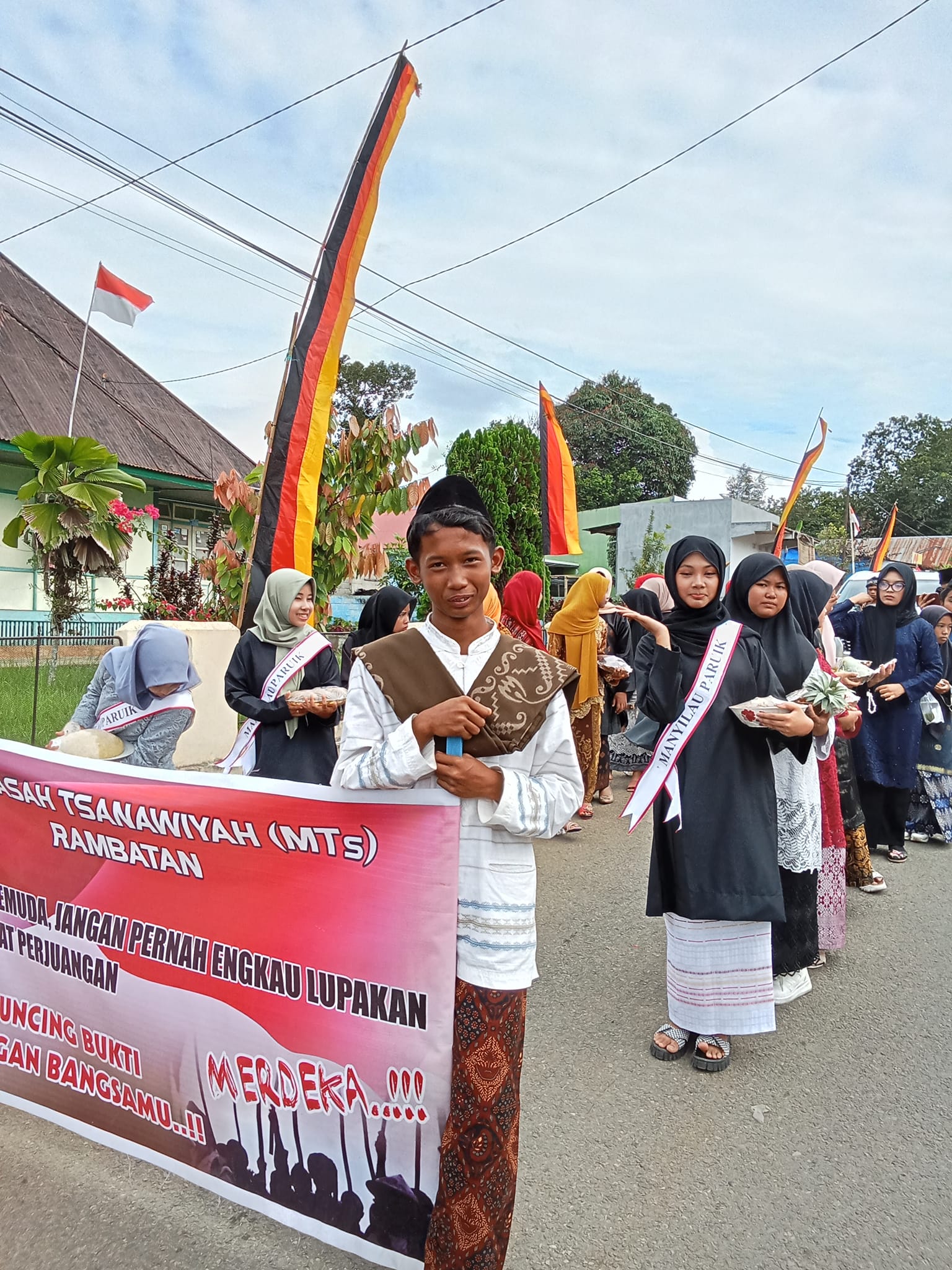 Pawai Satu Event Satu Nagari